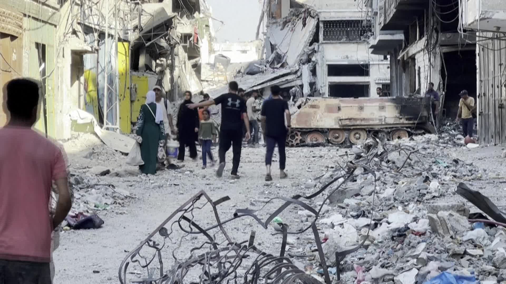 الاحتلال يرتكب مجزرتين جديدتين في غزة وعدد ضحايا العدوان على القطاع يرتفع إلى 38345 شهيدًا