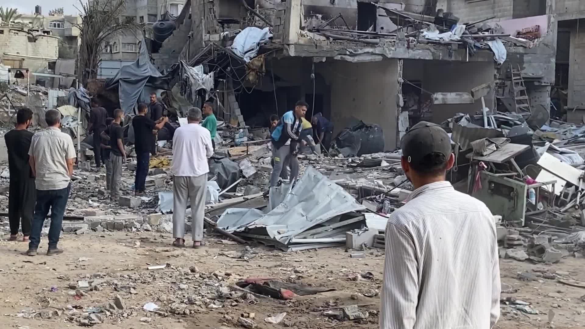 اليوم الأول بعد الـ600 لحرب الإبادة بغزة..الاحتلال يواصل جرائمه:عشرات الشهداء ومجازر مستمرة