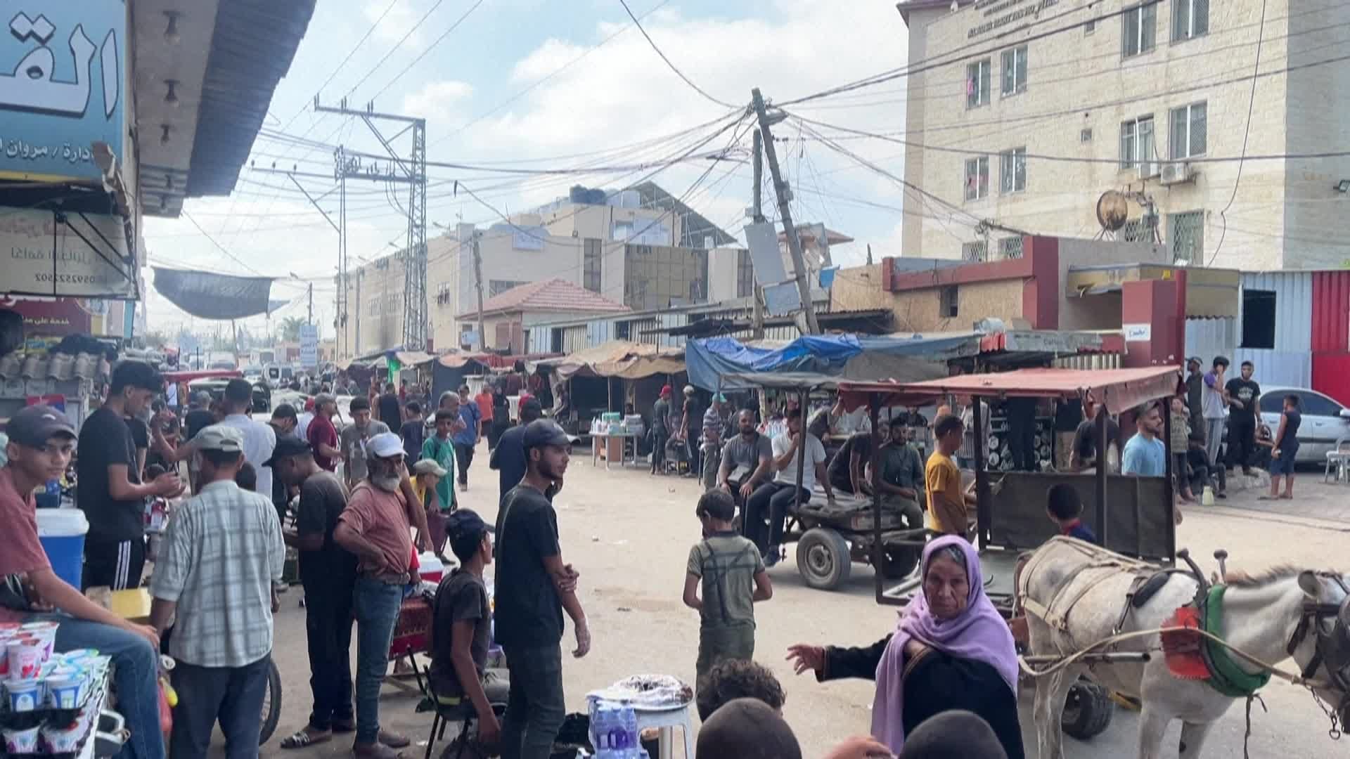 "غزة تحت القصف".. آخر تطورات اليوم الـ 301 للعدوان الإسرائيلي