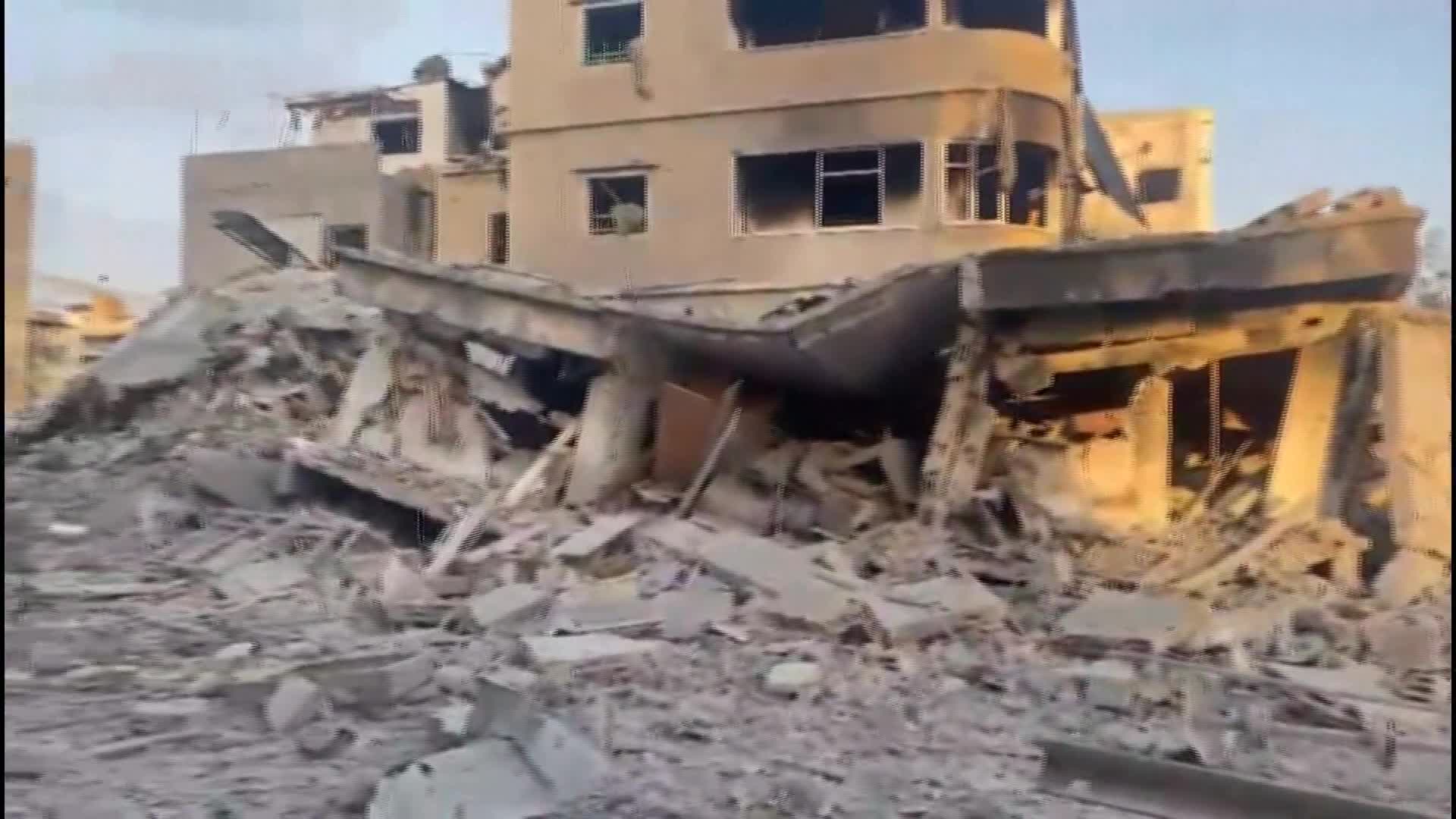 "غزة تحت القصف".. حرب الإبادة الجماعية تدخل يومها الـ 267