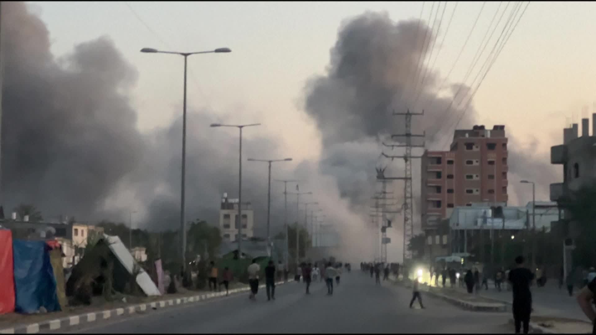 For the 248th consecutive day.. The occupation forces continue their destructive war and genocide in the Gaza Strip