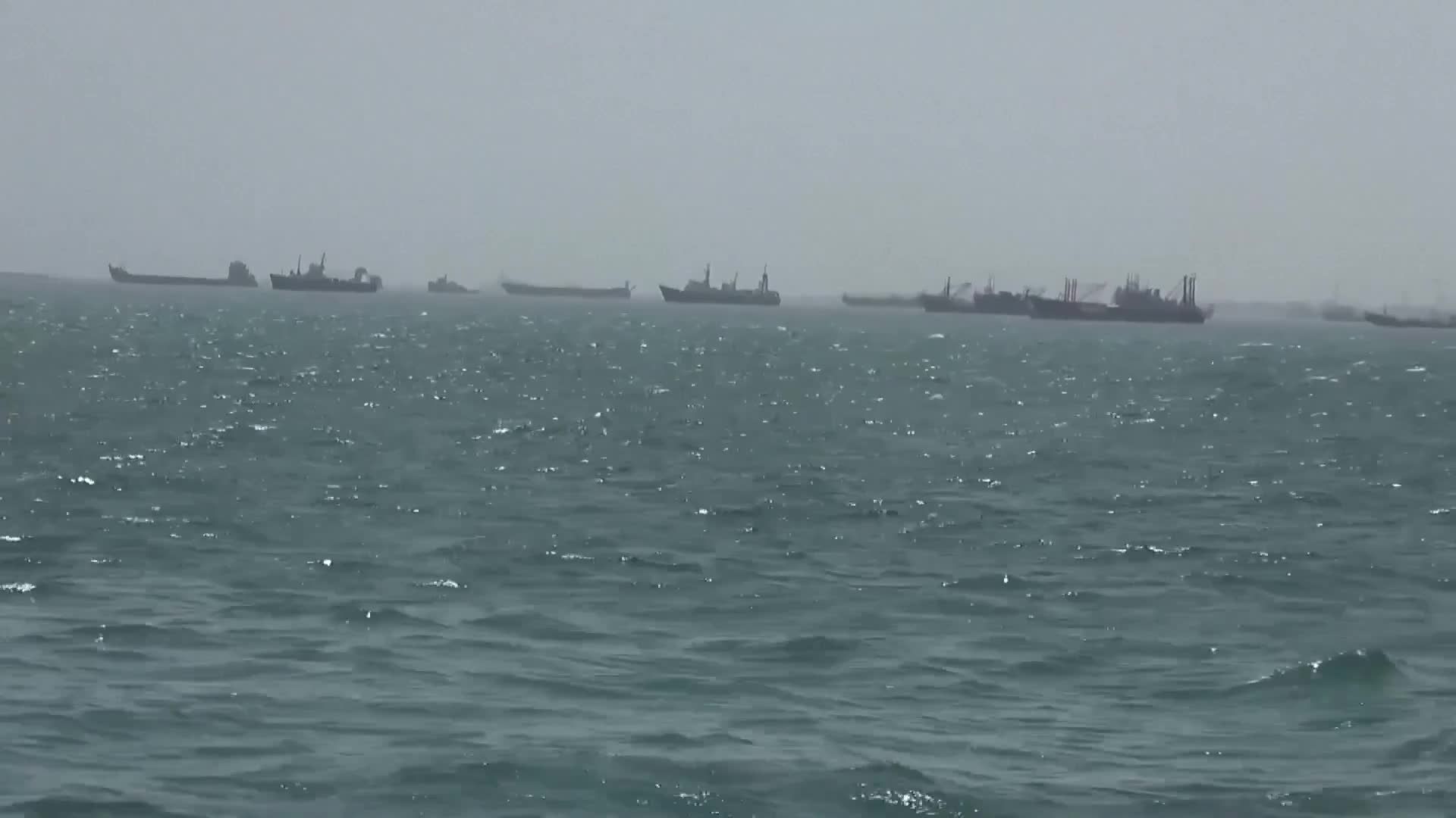حرس الثورة: عبور 31 سفينة مضيق هرمز بعد تأمين ممرات ملاحة آمنة