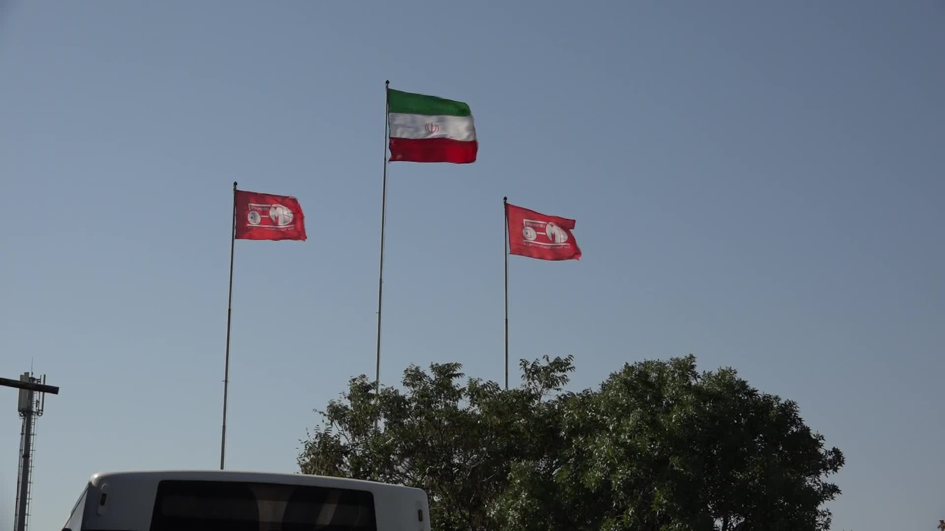 "تراكتورات إيران" تحرث أراضي 25 دولة وتغطي الطلب المحلي و مجمع صناعي ضخم يقود قطاعات حيوية