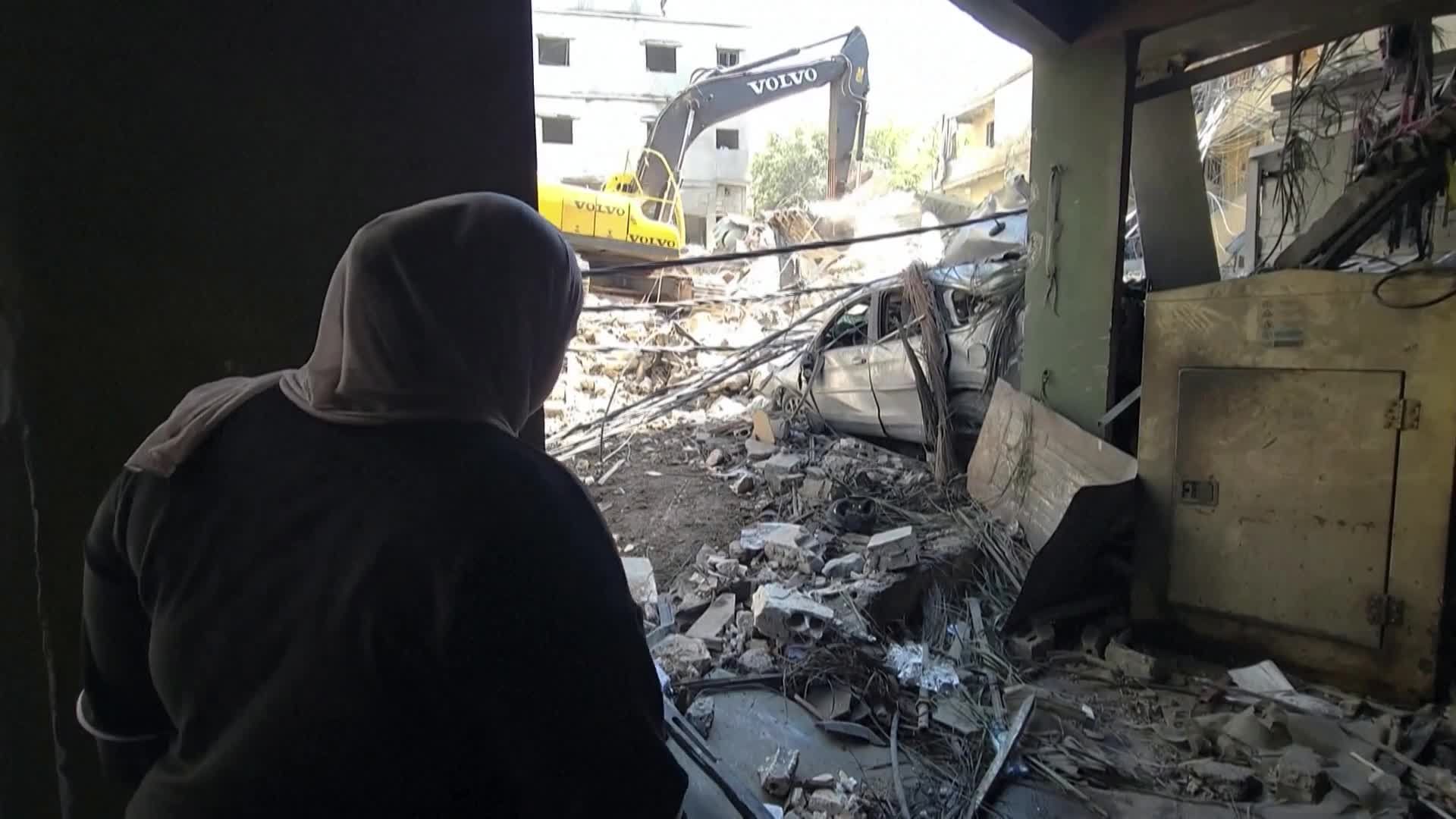 5 شهداء و52 جريحاً في حصيلة نهائية للغارة الإسرائيلية على حي سكني في منطقة الجناح جنوبي بيروت