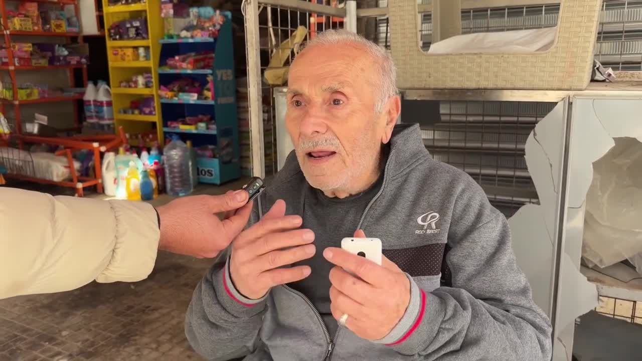 أهالي الضاحية الجنوبية لبيروت يتفقدون منازلهم وممتلكاتهم وسط تأكيد على التمسك بالمقاومة