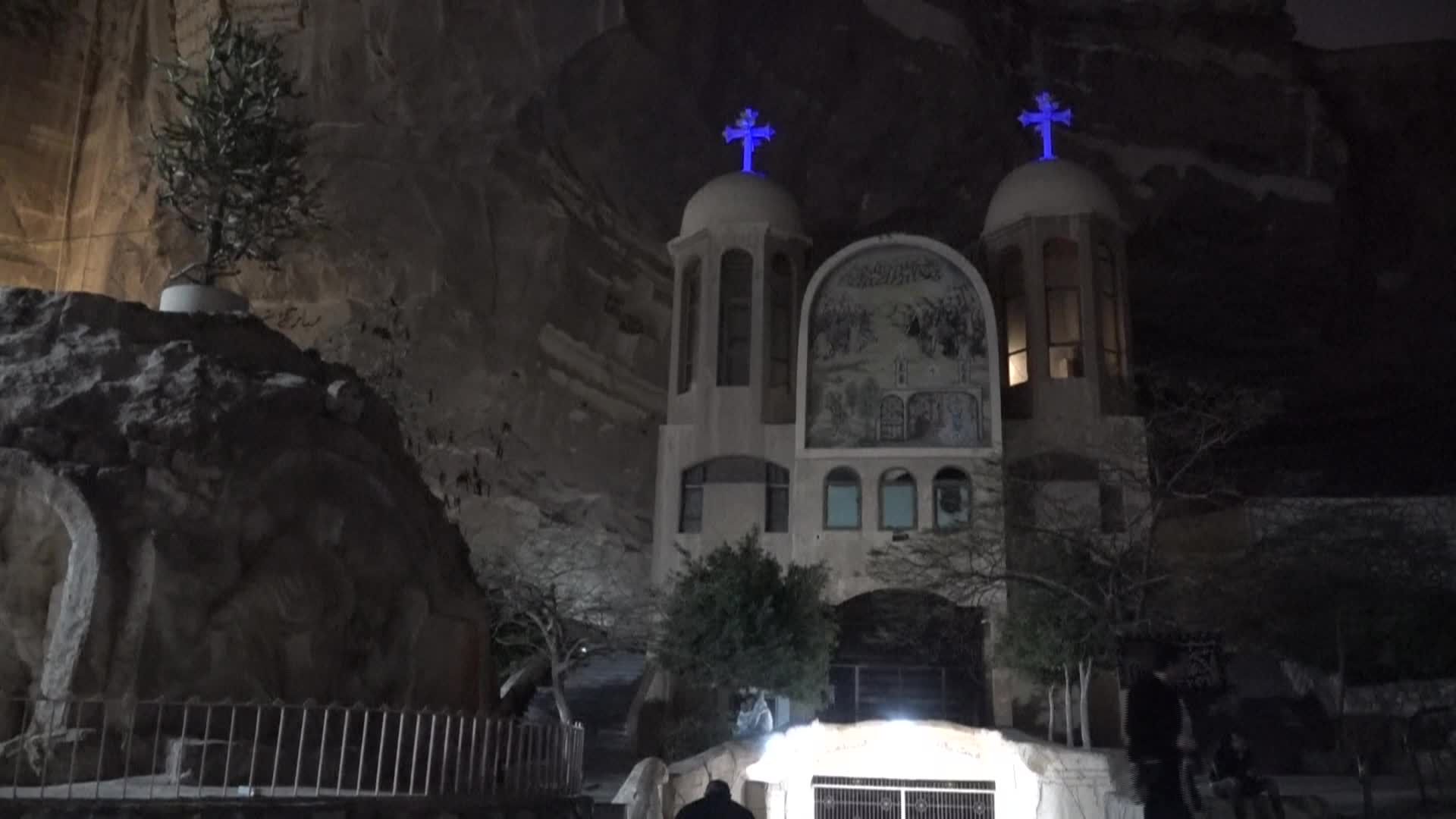 الأقباط يحتفلون بعيد الميلاد الأرثذوكسي