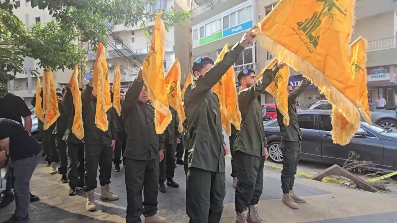 مراسم تكريمية للاستشهادي أحمد قصير بمدينة صور في لبنان