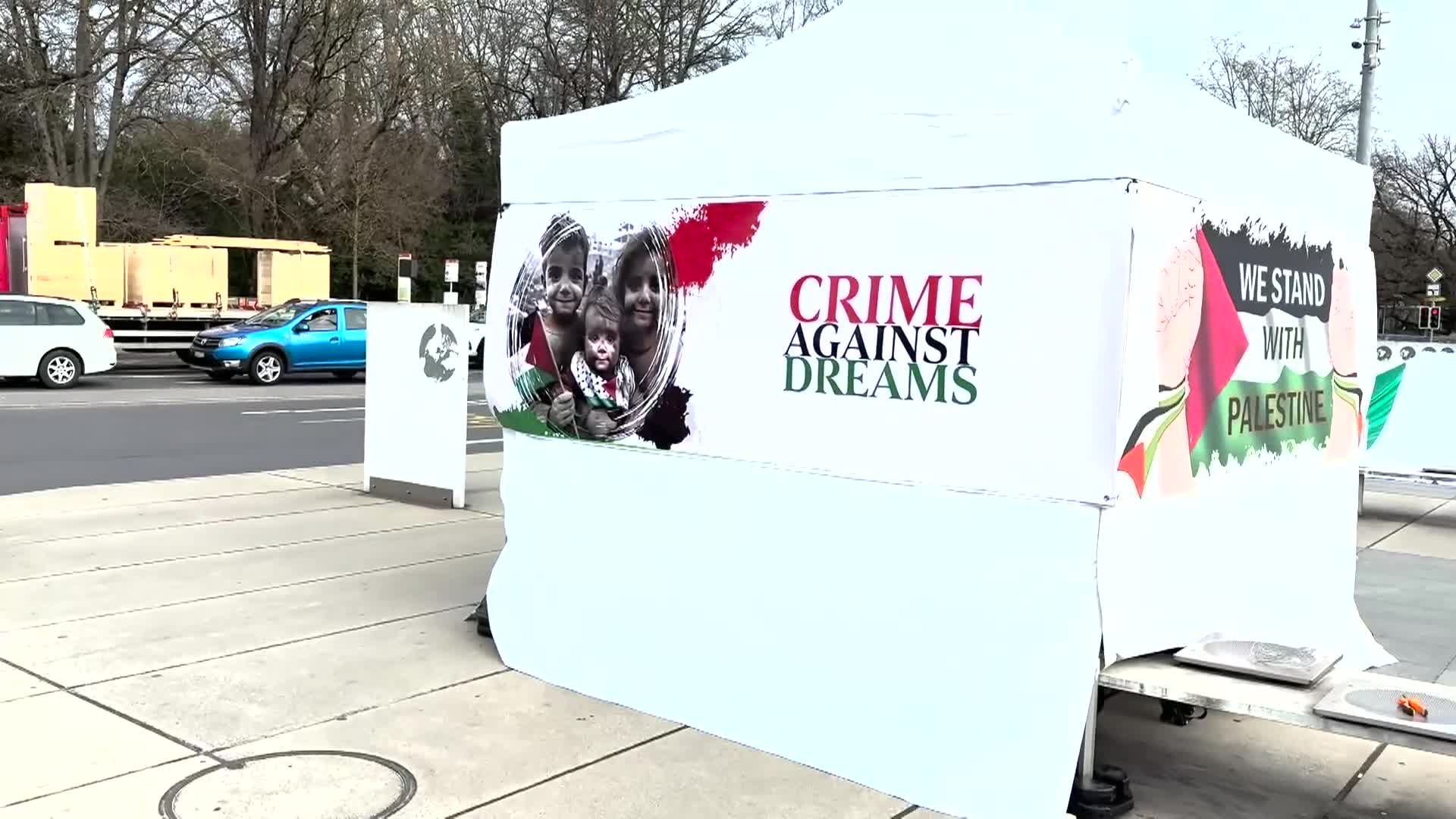 Photo exhibition in Geneva simulates solidarity with Palestinian children